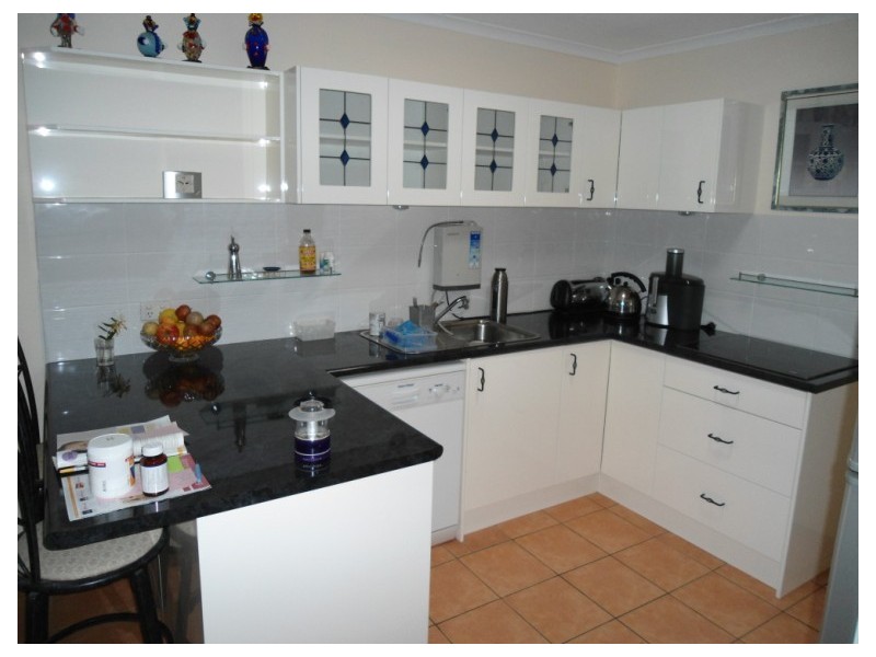 2/2 Hollywood Place, Oxenford QLD 4210