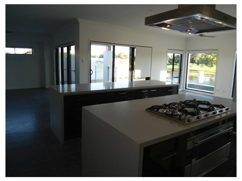 29/7632 Fairway Boulevarde, Hope Island QLD 4212