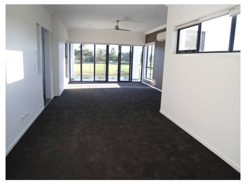 29/7632 Fairway Boulevarde, Hope Island QLD 4212
