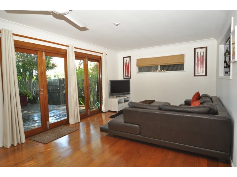 21 Lotus Avenue, Hollywell QLD 4216