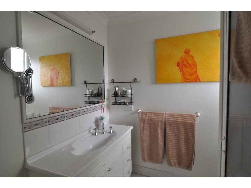 21 Lotus Avenue, Hollywell QLD 4216