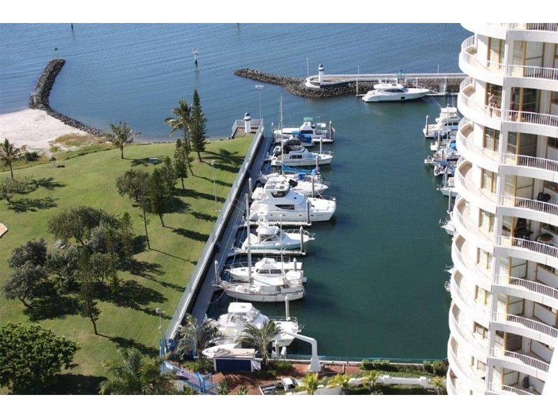 55/7 Oatland Esplanade, Runaway Bay QLD 4216