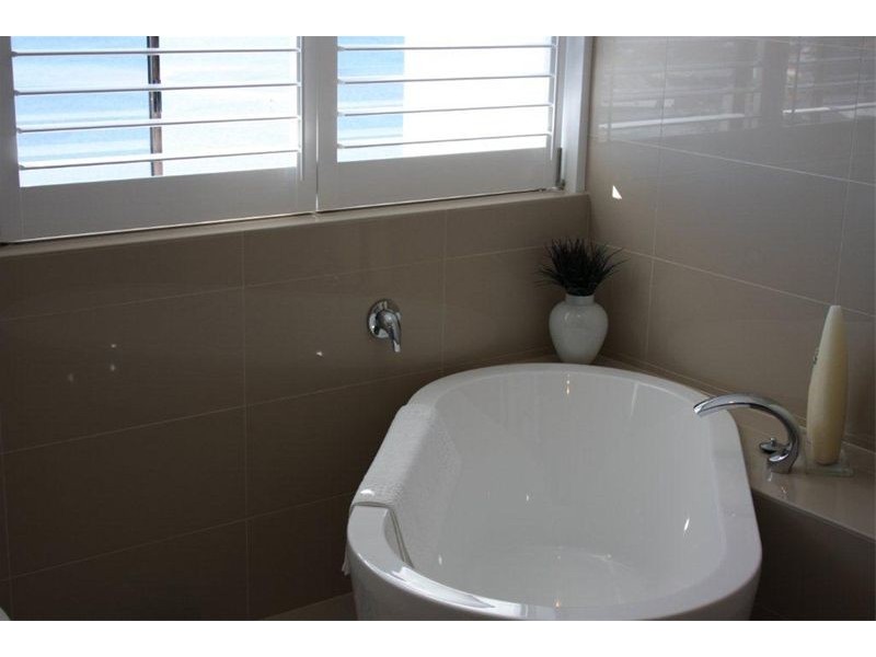 55/7 Oatland Esplanade, Runaway Bay QLD 4216