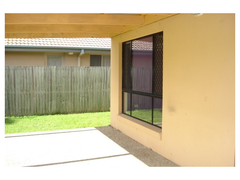 12 Hialeah Crescent, Oxenford QLD 4210