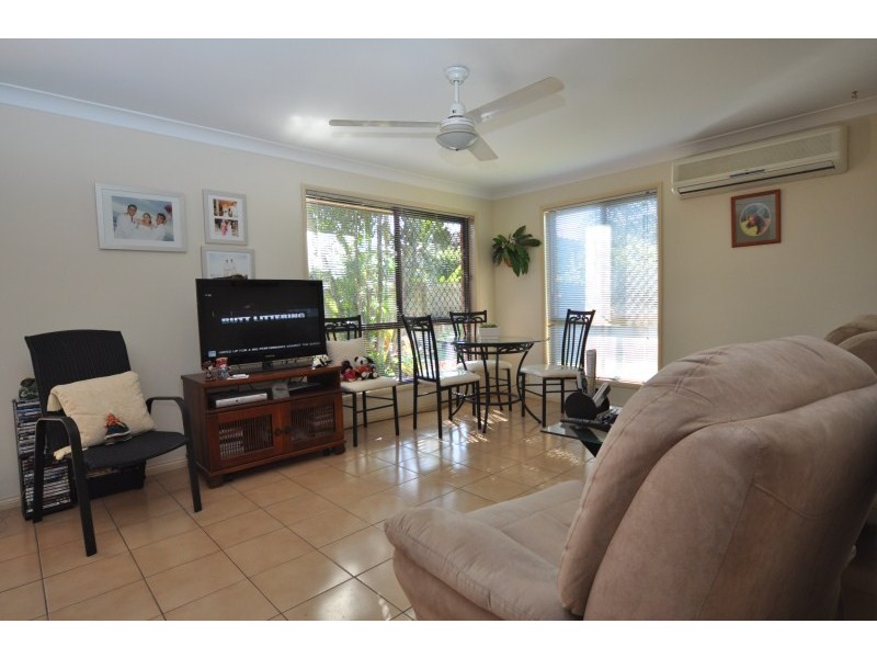 25 Sundown Drive, Paradise Point QLD 4216
