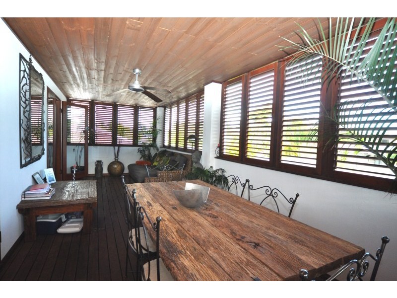 53 Annerley Avenue, Runaway Bay QLD 4216