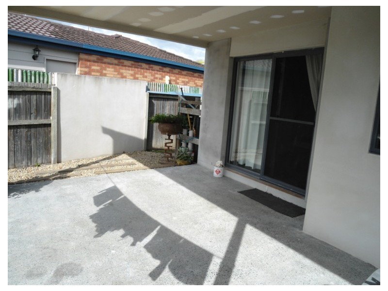 2/15 Crystal Reef Drive, Coombabah QLD 4216