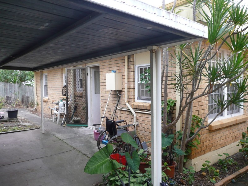 1/238 Central Street, Labrador QLD 4215