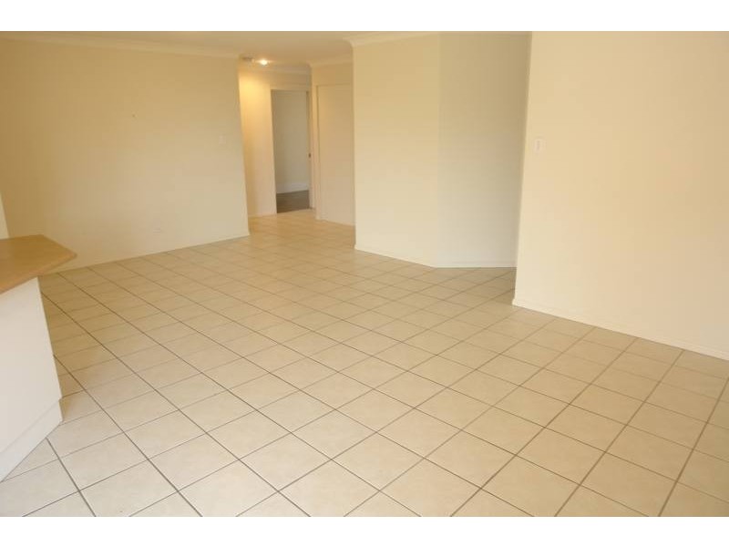 7 Buddy Holly Close, Parkwood QLD 4214