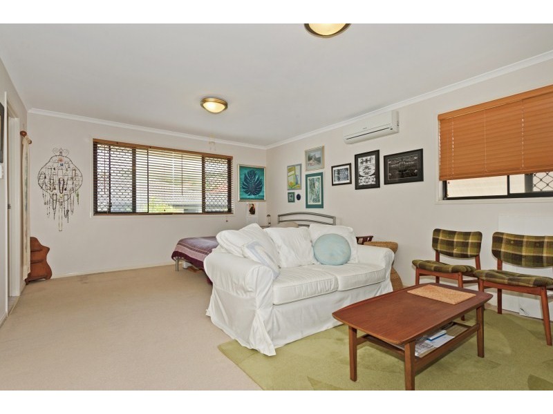 21 Buffalo Crescent, Pacific Pines QLD 4211