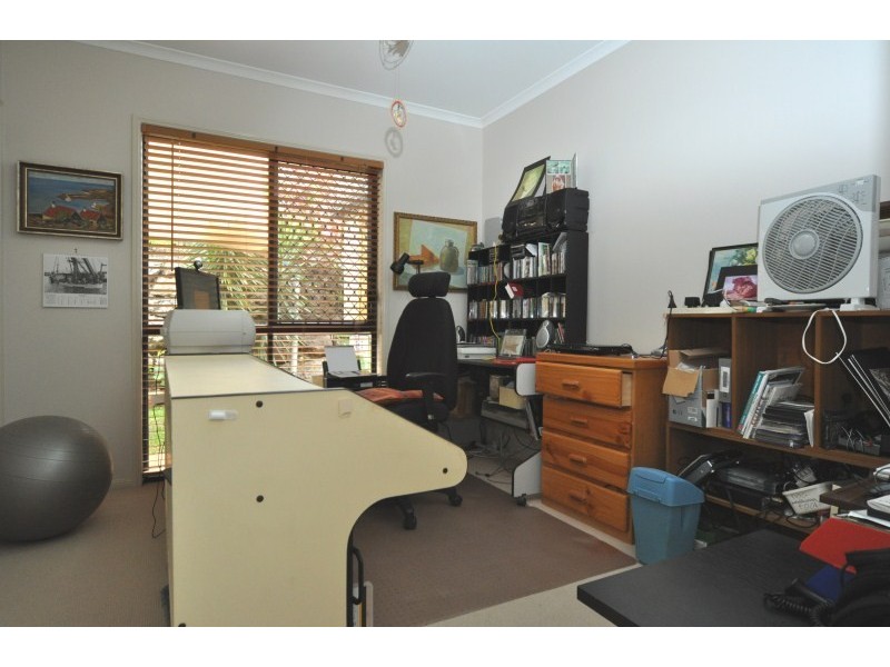 21 Buffalo Crescent, Pacific Pines QLD 4211