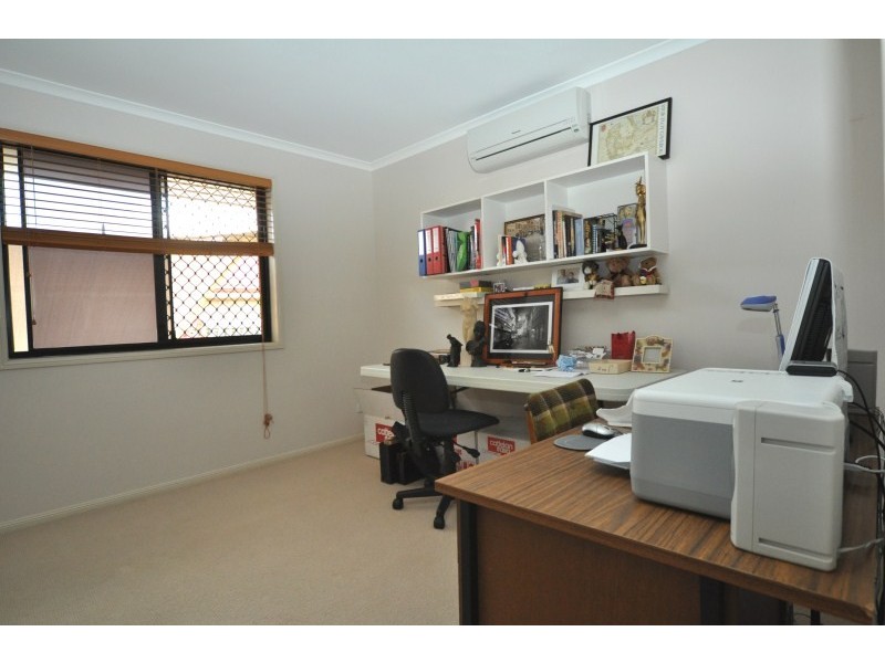 21 Buffalo Crescent, Pacific Pines QLD 4211