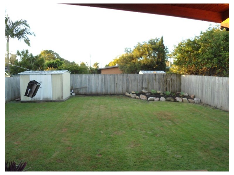 15 Nambur Street, Runaway Bay QLD 4216
