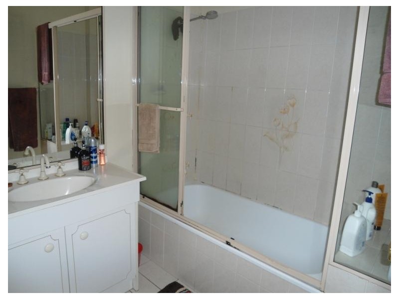 1/3 Dalton Street, Southport QLD 4215