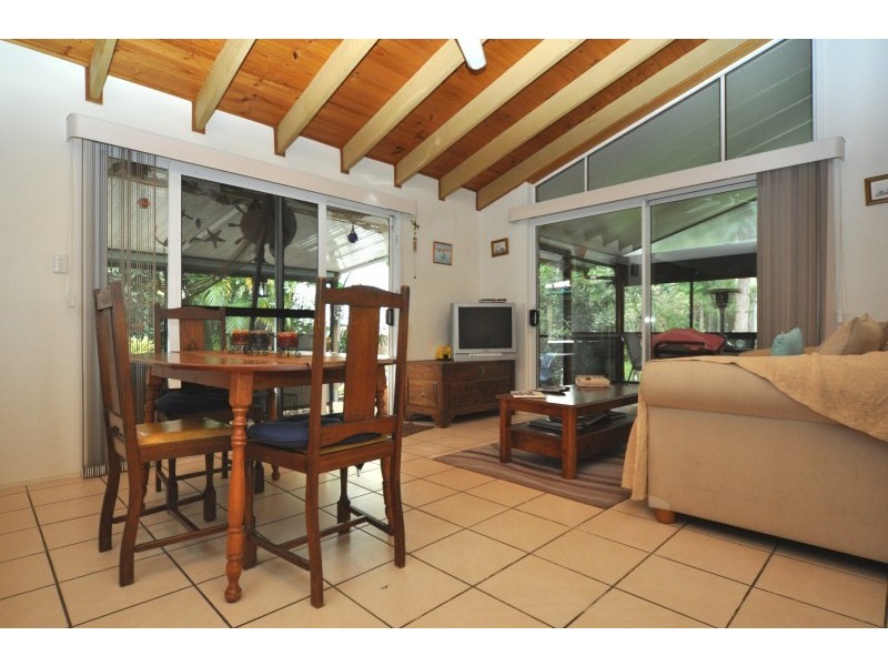 14 Lakefield Crescent, Paradise Point QLD 4216