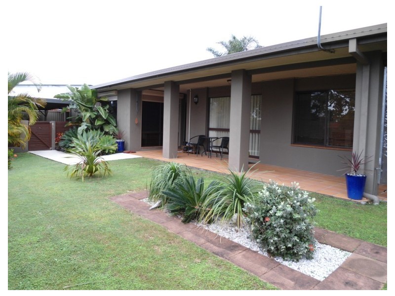 34 Thrush Avenue, Paradise Point QLD 4216