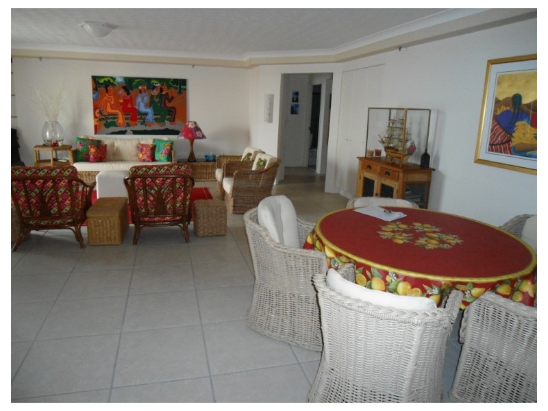 28/7 Oatland Esplanade, Runaway Bay QLD 4216