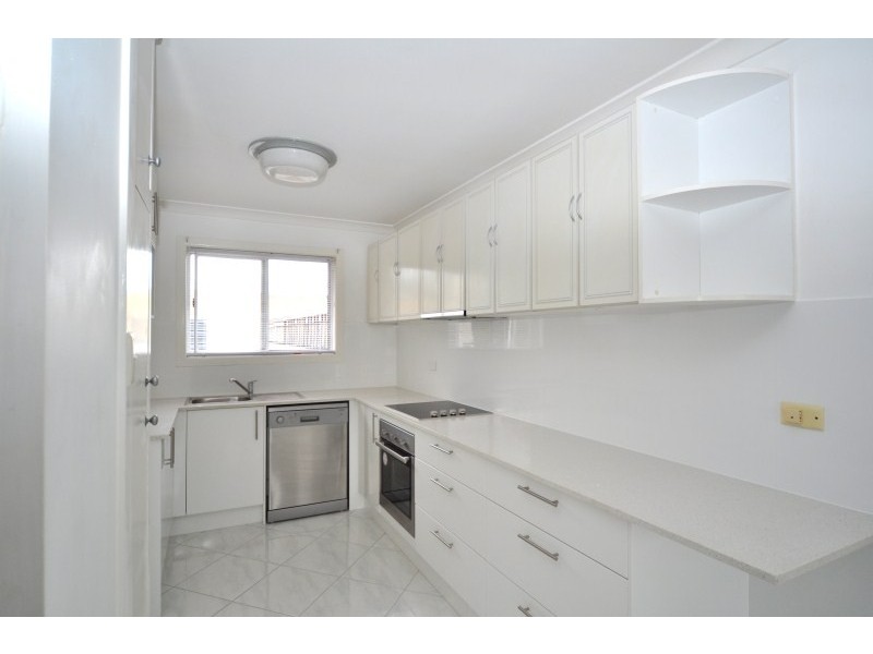 7/10 Railway Street, Southport QLD 4215