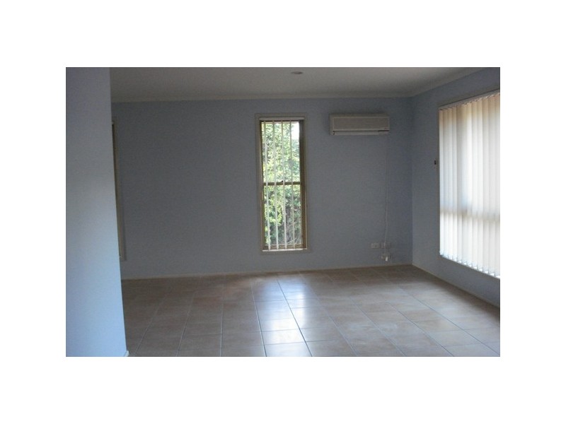 9 Monroe Court, Oxenford QLD 4210