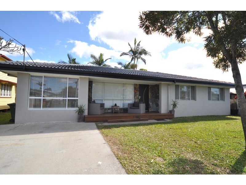 14 Collier Avenue, Biggera Waters QLD 4216