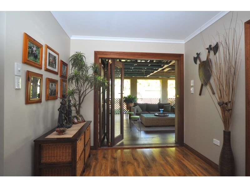 16 St Nicholas Street, Runaway Bay QLD 4216