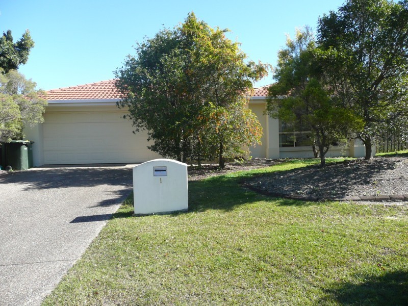 1 Guam Place, Pacific Pines QLD 4211