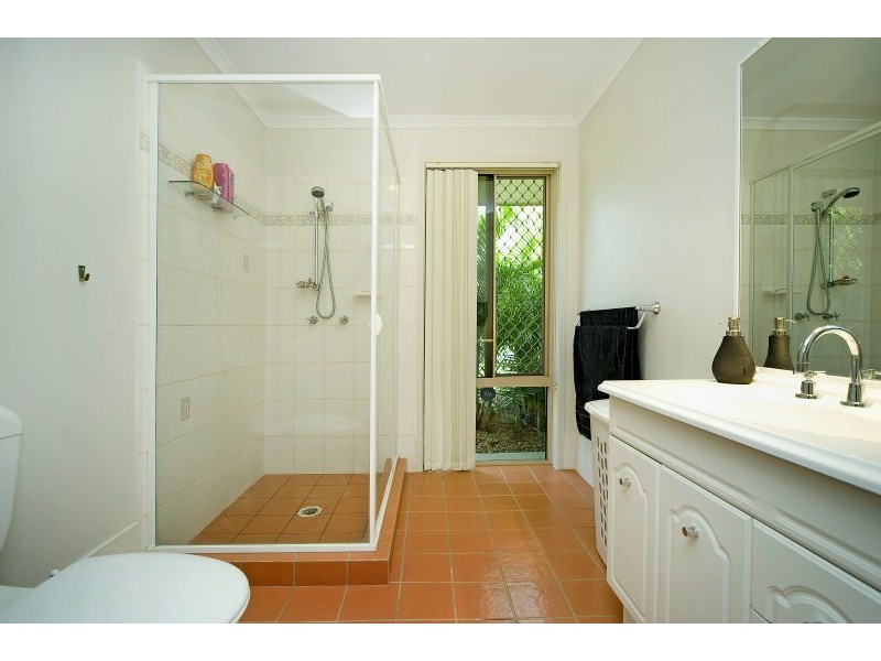 6 Grande Entrance, Monterey Keys QLD 4212