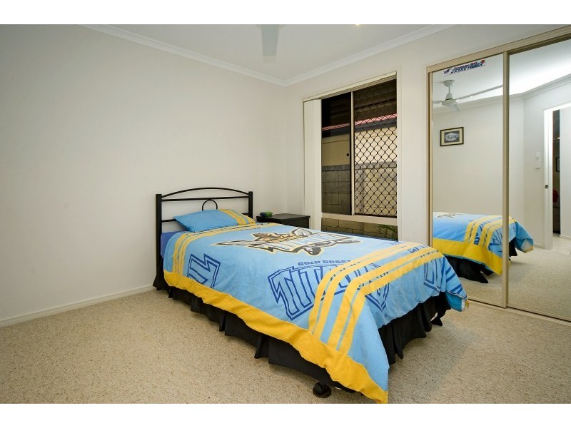 6 Grande Entrance, Monterey Keys QLD 4212