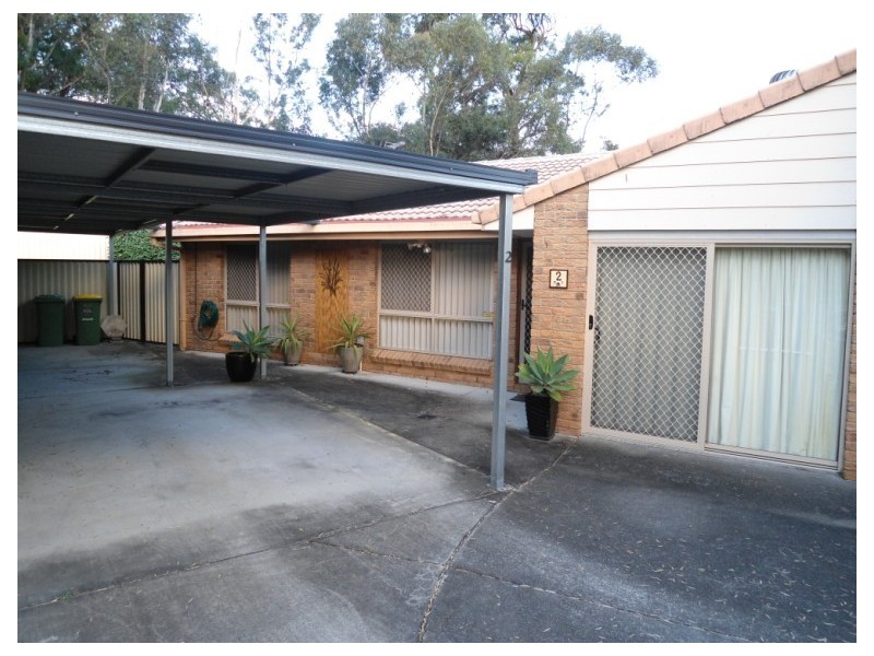 2/15 Robin Joy Close, Labrador QLD 4215