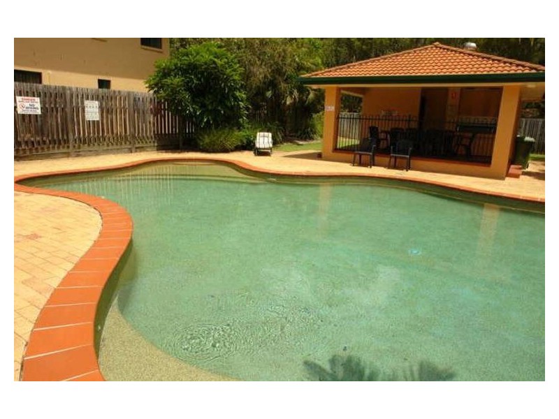 13/156 Greenacre Drive, Arundel QLD 4214