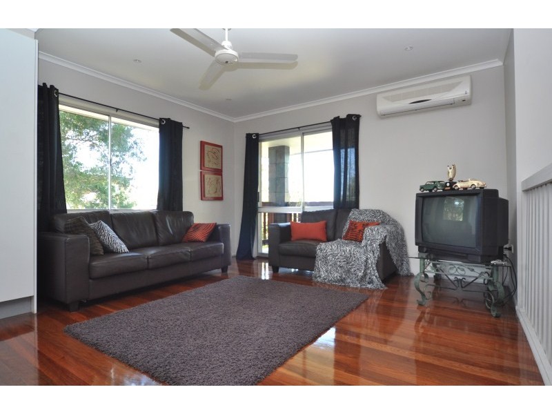 23 Sunbird Avenue, Paradise Point QLD 4216