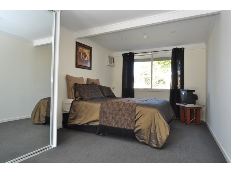 23 Sunbird Avenue, Paradise Point QLD 4216