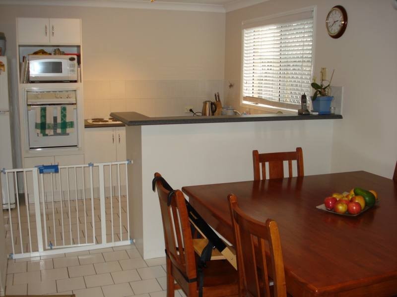 2/8 Kenny Drive, Labrador QLD 4215