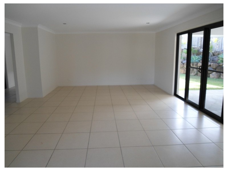 33 Candlebark Circuit, Upper Coomera QLD 4209