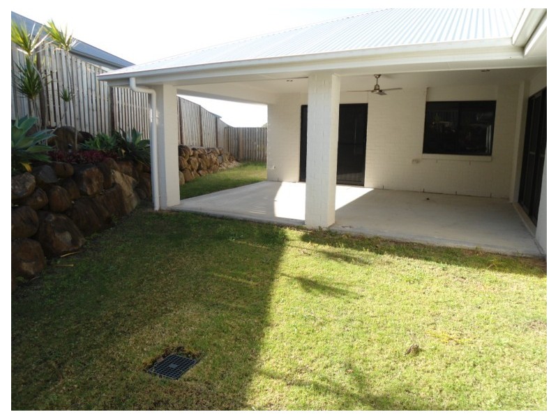 33 Candlebark Circuit, Upper Coomera QLD 4209