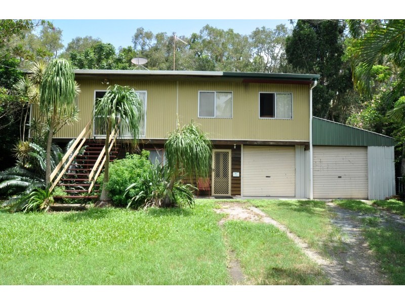 71 Nalkari Street, Coombabah QLD 4216