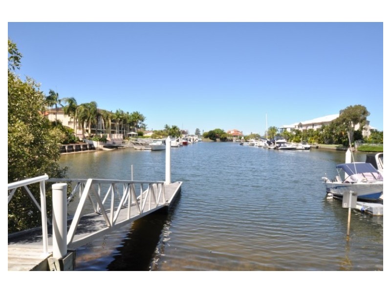 3/89 Bayview Street, Runaway Bay QLD 4216