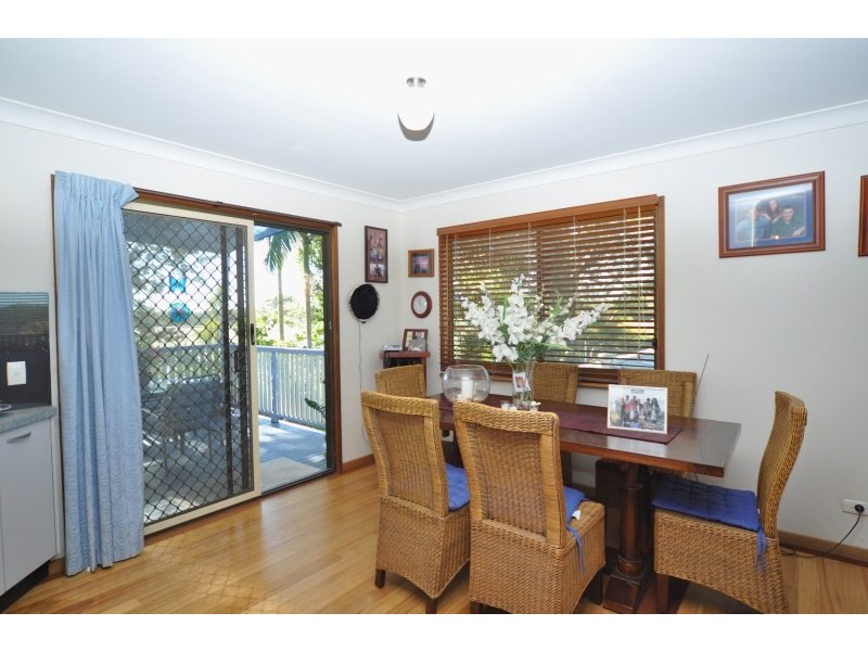 16 Jingella Street, Hope Island QLD 4212