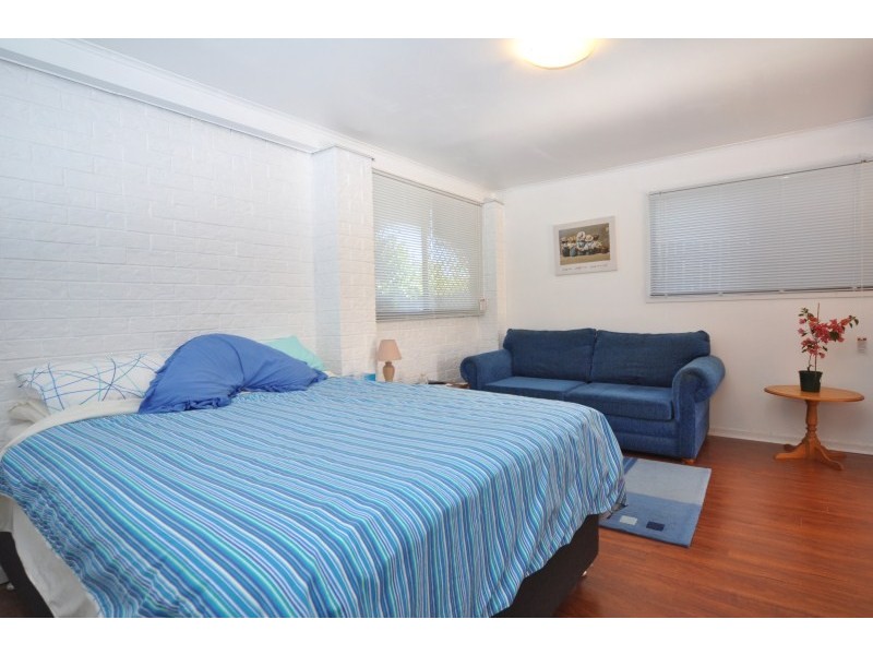 16 Jingella Street, Hope Island QLD 4212