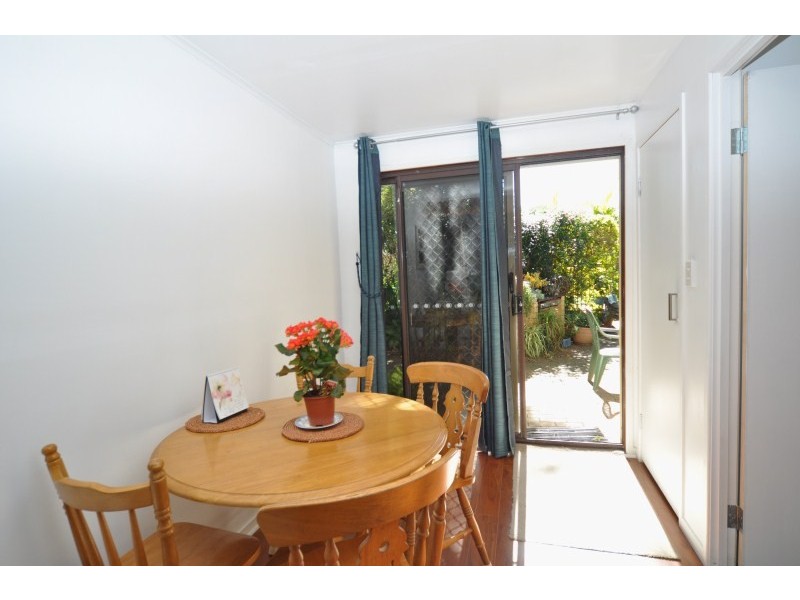 16 Jingella Street, Hope Island QLD 4212