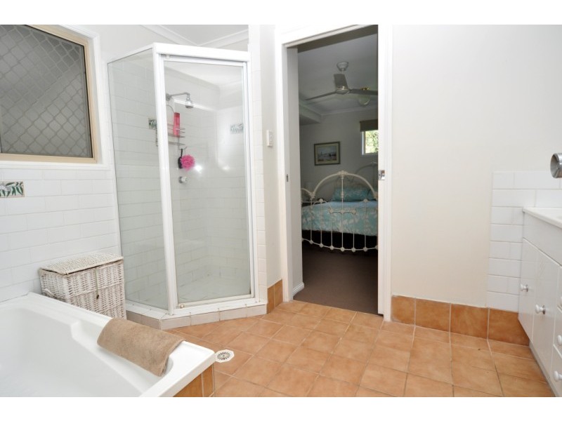 3 Shoe Street, Hope Island QLD 4212