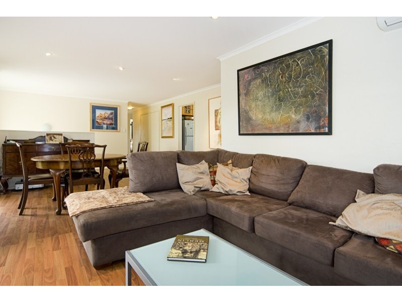 17 Magnolia Avenue, Hollywell QLD 4216