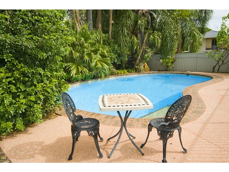 17 Magnolia Avenue, Hollywell QLD 4216