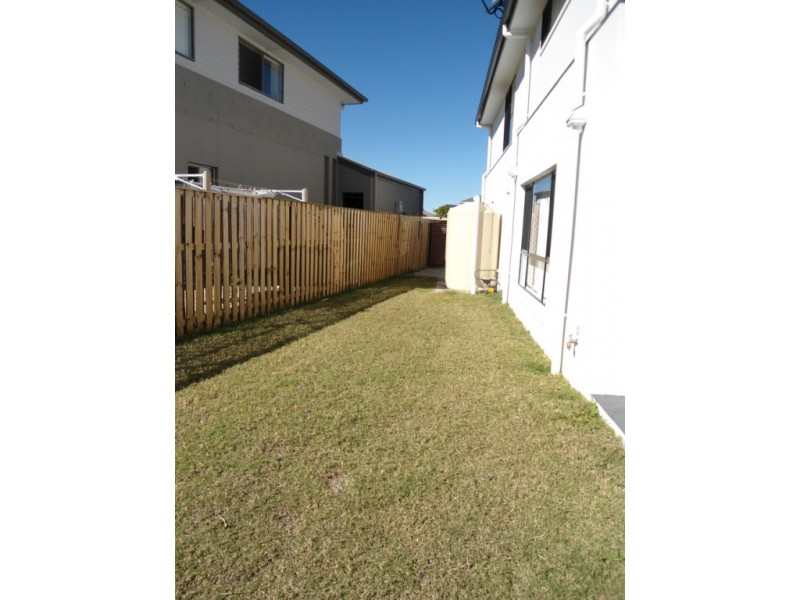 25 Palladium Boulevarde, Hope Island QLD 4212