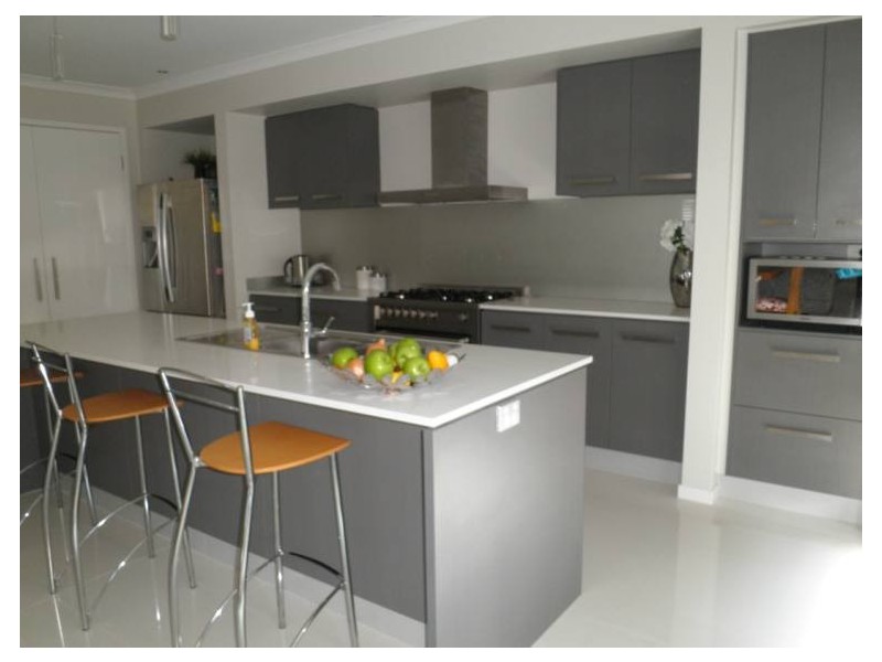 9 Rhodium Crescent, Hope Island QLD 4212