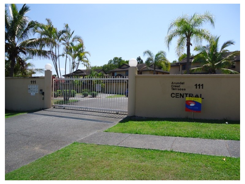 5/111 Greenacre Drive, Parkwood QLD 4214