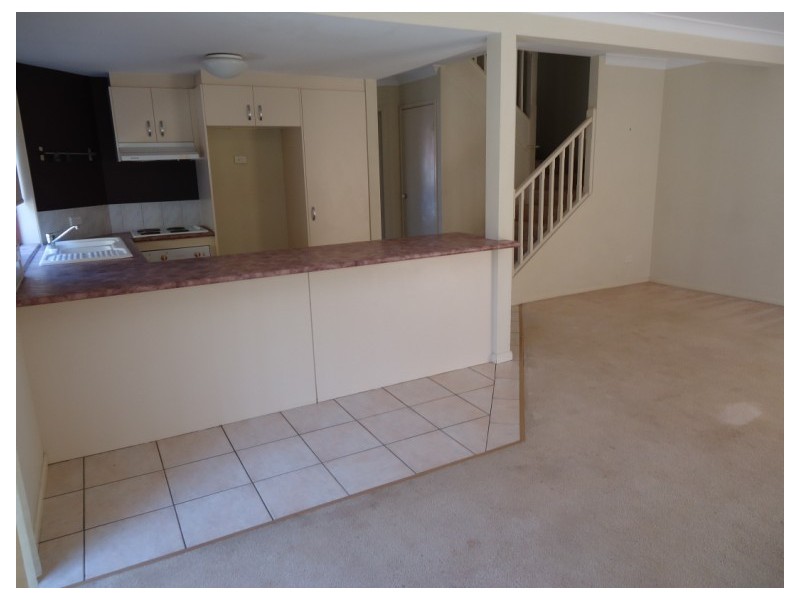 5/111 Greenacre Drive, Parkwood QLD 4214