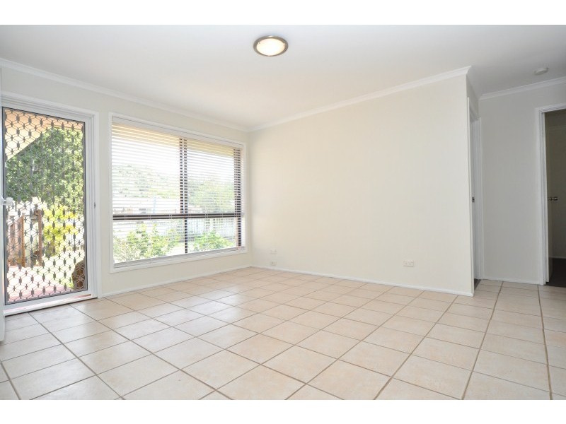 2/73 Kangaroo Avenue, Coombabah QLD 4216