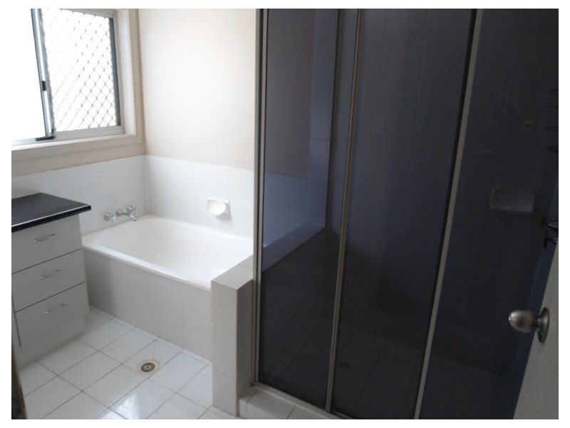 271 Central Street, Arundel QLD 4214