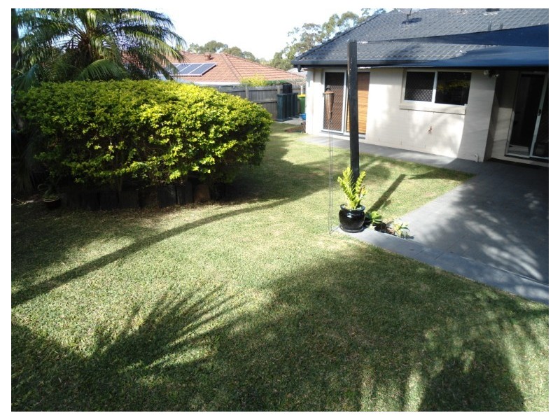 271 Central Street, Arundel QLD 4214
